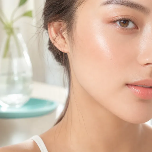 Dewy cheek and lips